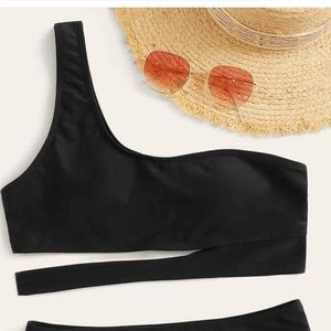 One-Shoulder Cutout Bikini